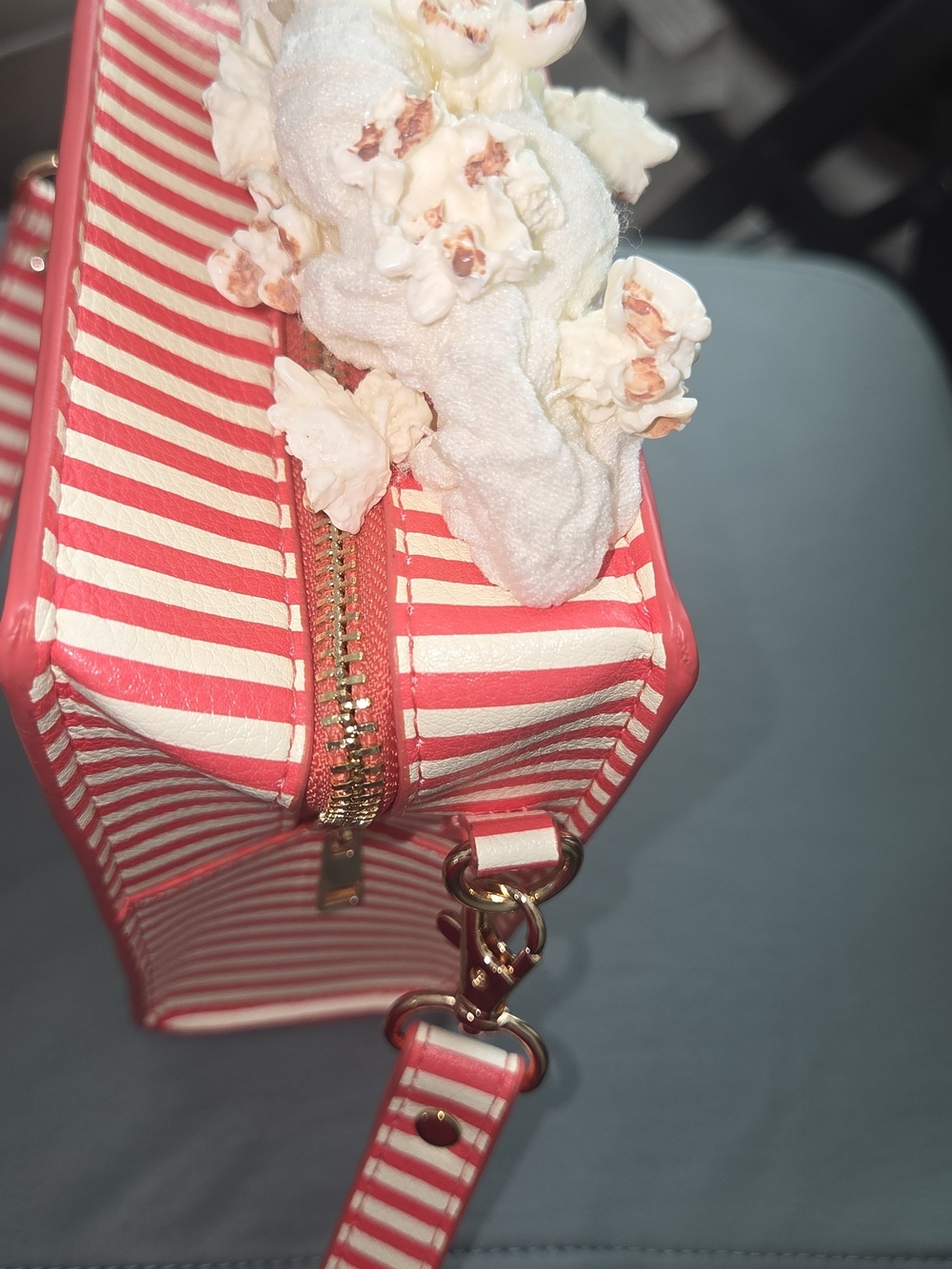 Disney Popcorn Bag - RARE FIND!! - Picture 6 of 8